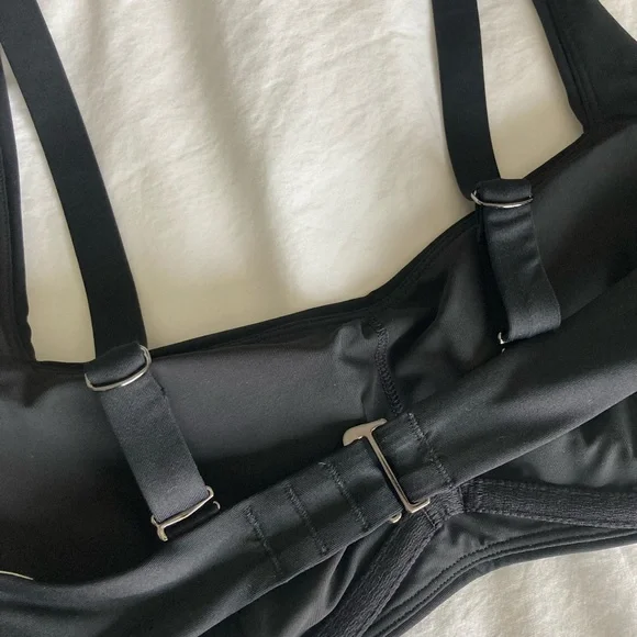 ATHLETA Square Neck Bra Cup Bikini Top Sizes S/M & L/XL NWT - Picture 4 of 6